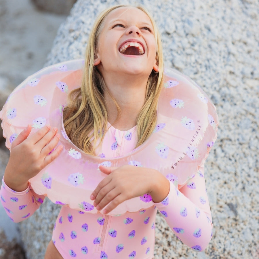 Blackberry_SwimRing_Bathingsuit_Swim_Essentials