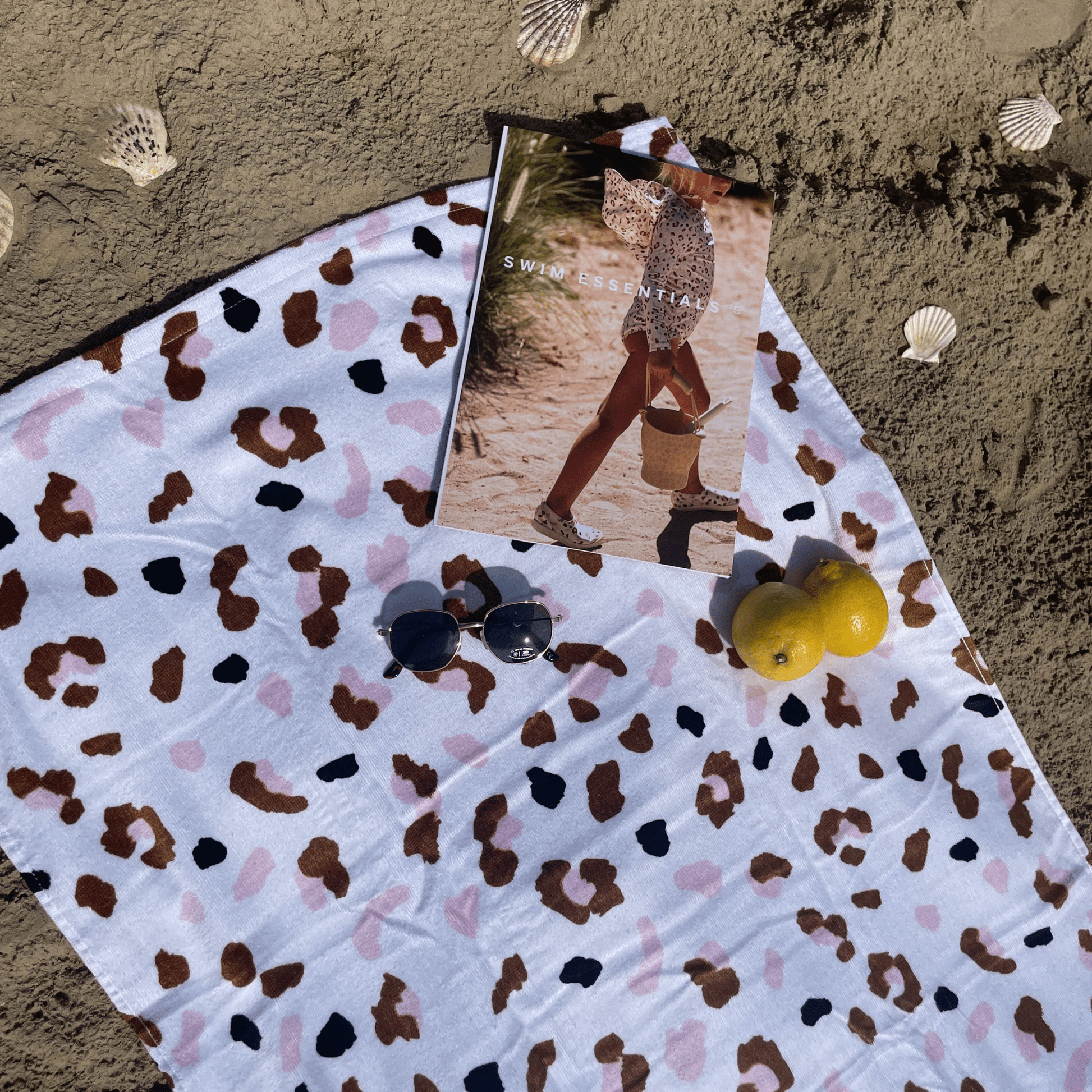 strandlaken-katoen-135x65cm-panter-kaki-swim-essentials-2
