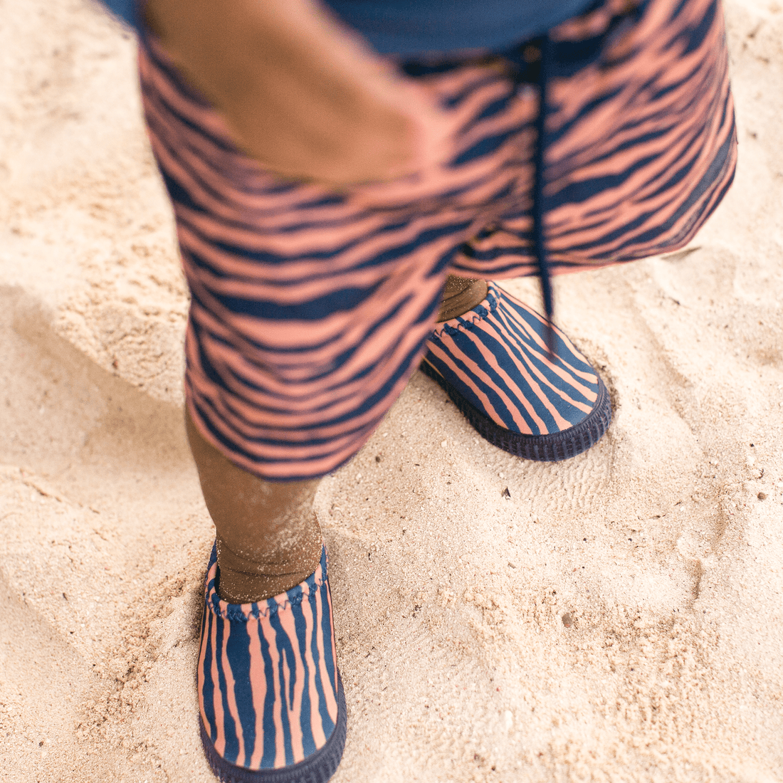 zwembroek-vibrant-stripes-swim-essentials-1